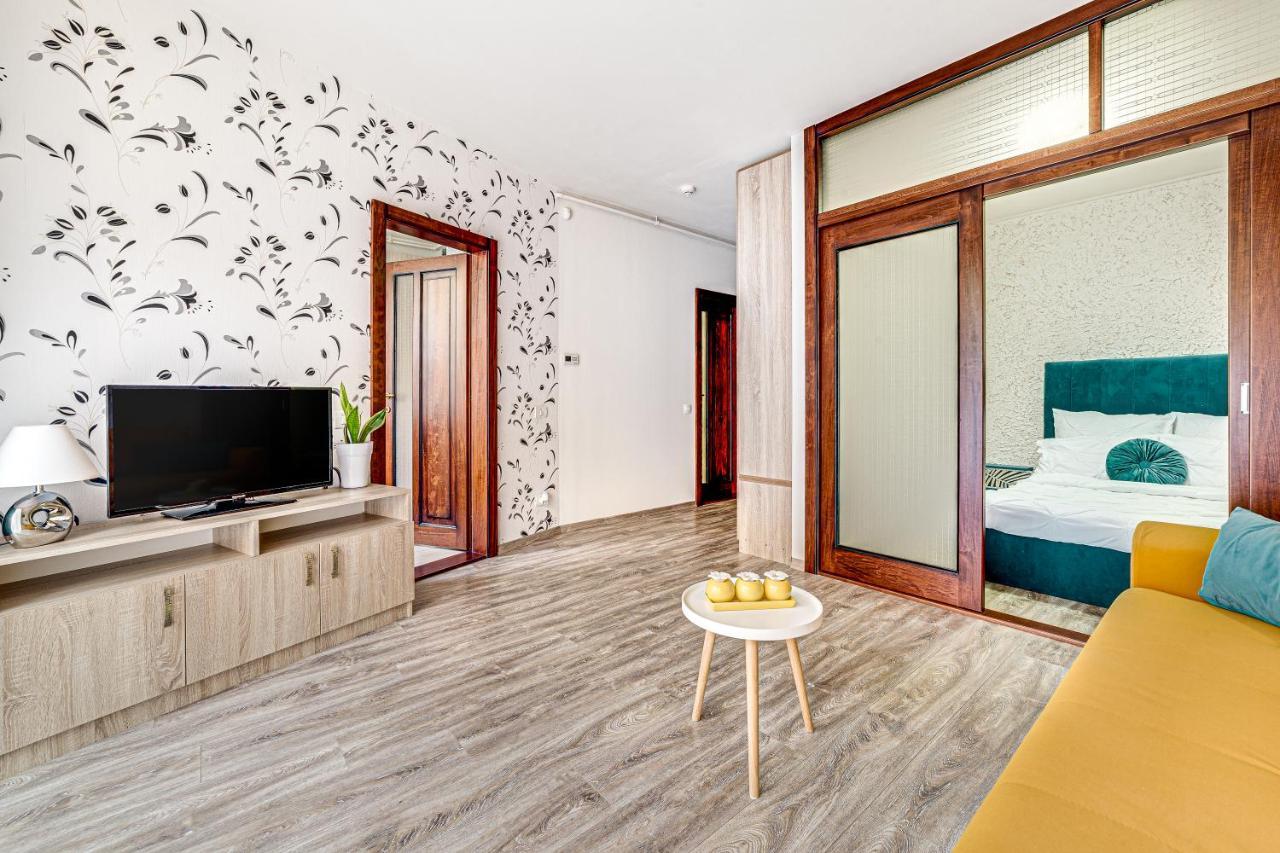 Ari Blue Apartment Ared In Kaufland Complex Arad Exterior photo